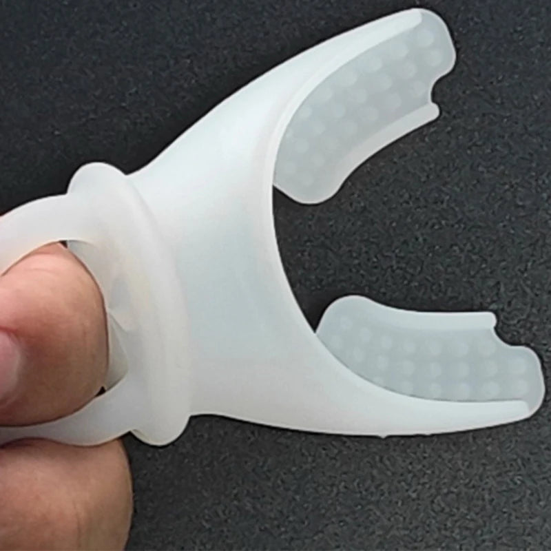 EliteBreath Trainer – Advanced Respiratory Fitness Device